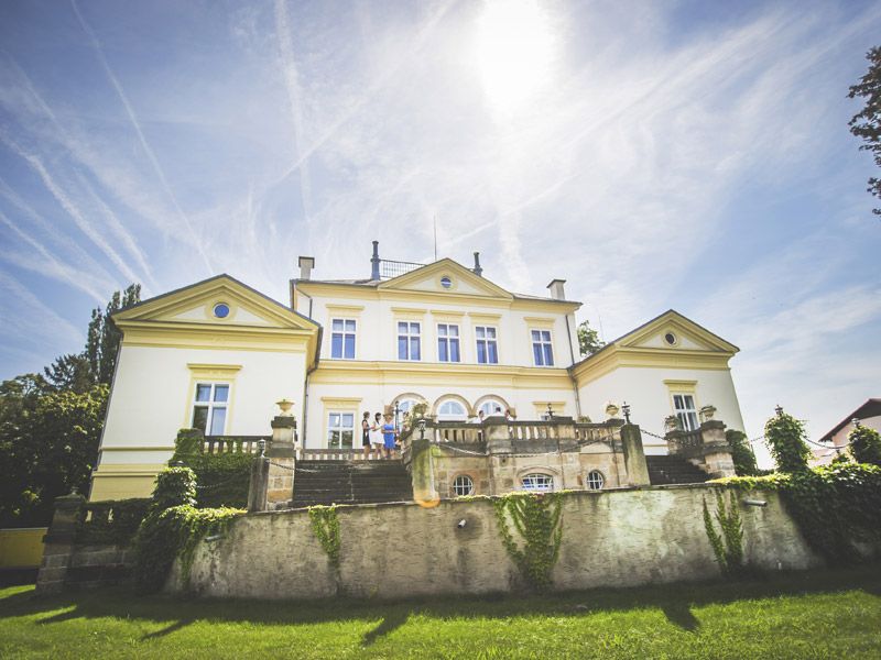 Full catering for a wedding in Dobrenice: Mr. and Mrs. Hrouzek