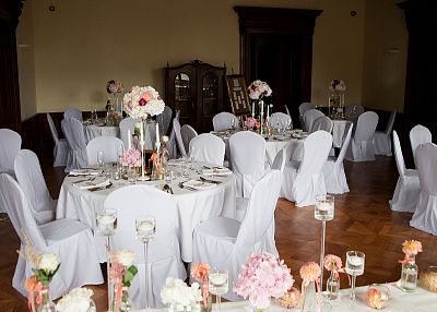 Full catering for a wedding in Dobrenice: Mr. and Mrs. Hrouzek