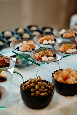 Photo gallery with catering not only for the wedding