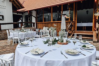 At Hájence