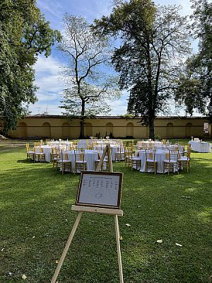 Chateau Poděbrady Castle Garden