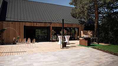 Samota Pierre Pour les mariages en plein air