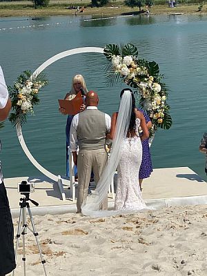 Wedding catering at the lake in Konetopi