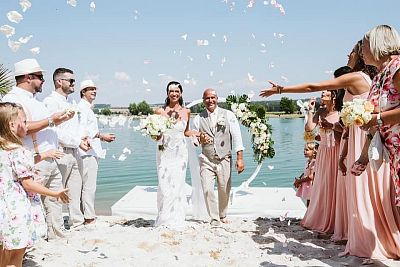 Wedding catering at the lake in Konetopi