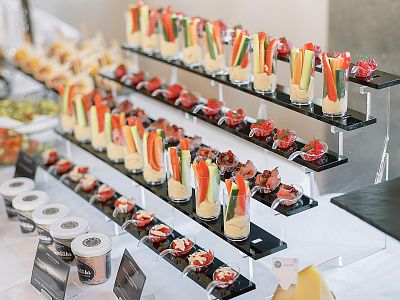 Wedding catering for newlyweds at the Chlumec nad Cidlinou Castle