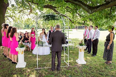 Wedding feast in Chlumec nad Cidlinou: Radka and Filip